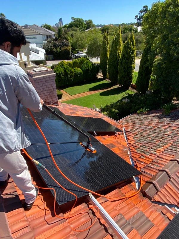 Professional window cleaning in Perth