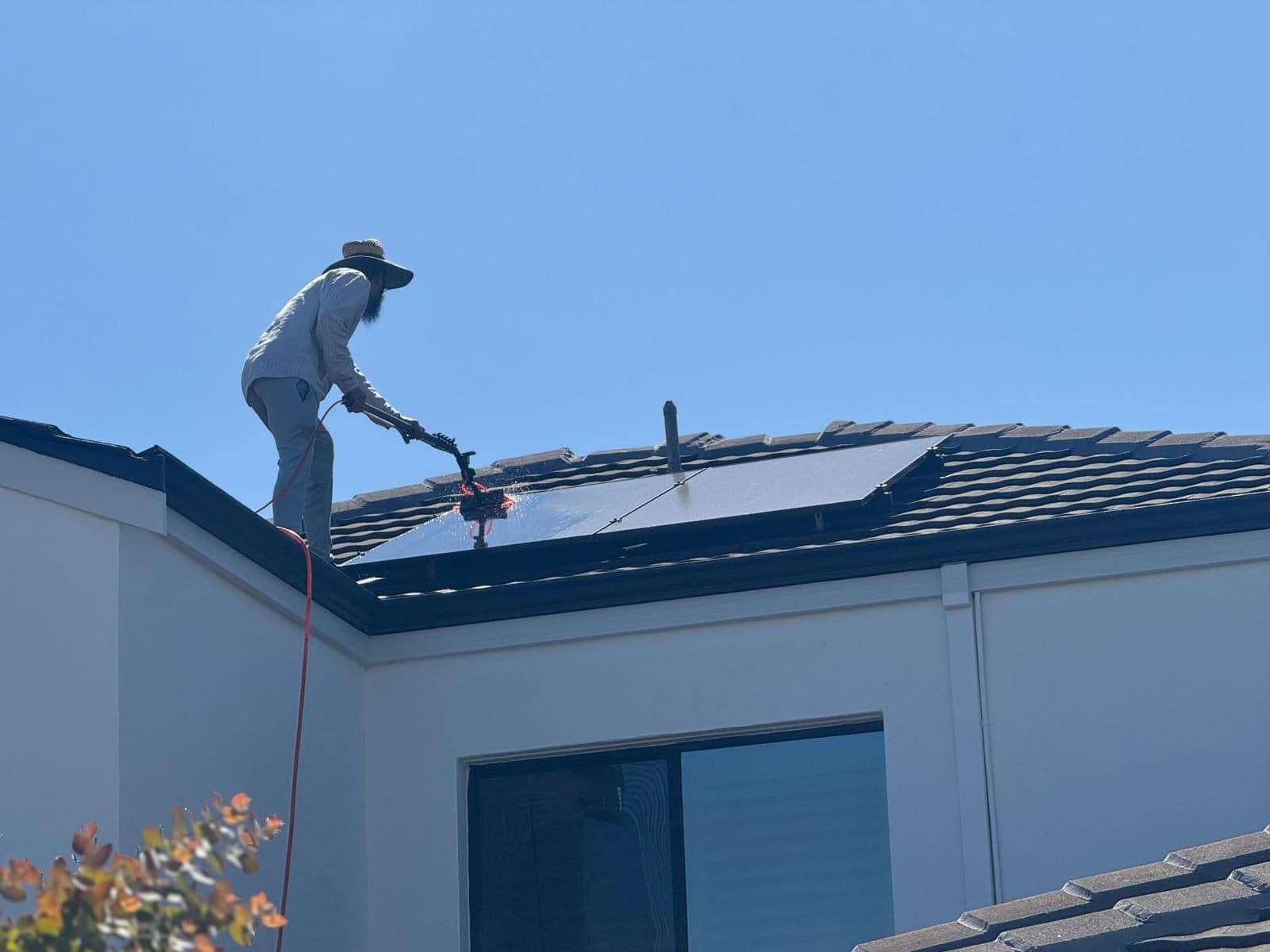 Solar Panel Cleaning in Australia – Professional Solar Panel Cleaning Services
